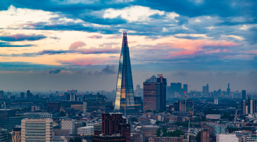 The Shard - En imponerende bygning med udsigt over London