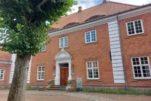 R&eacute;sidence du gouverneur du comt&eacute;