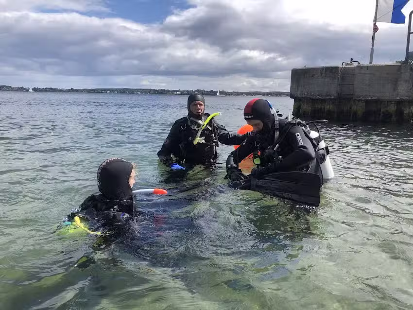 La grotte de plong&eacute;e