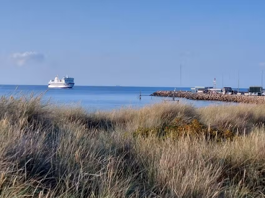 L&aelig;s&oslash; Package Travel ApS