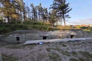 Sentier du bunker de L&oslash;kken