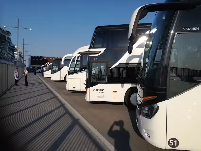 Autobuses tur&iacute;sticos Skovlunde ApS