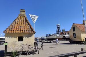 Bes&ouml;k Drag&oslash;r